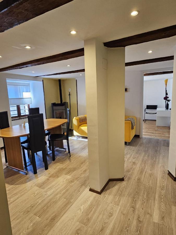Airolo With Private Parking Apartment Exterior photo